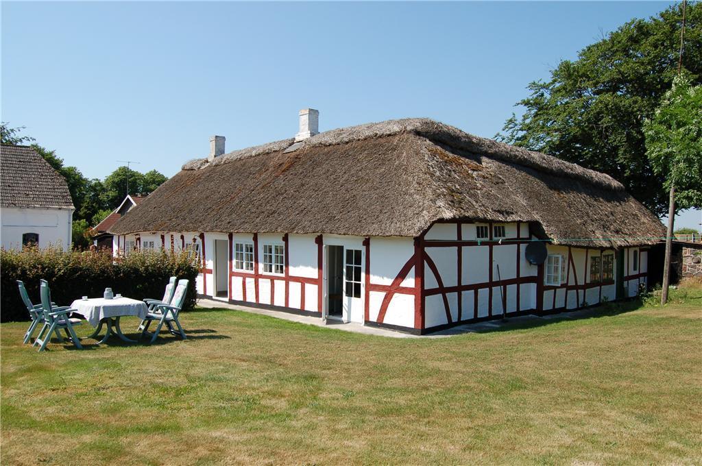 Ferienhaus für 4 Personen auf Helnäs