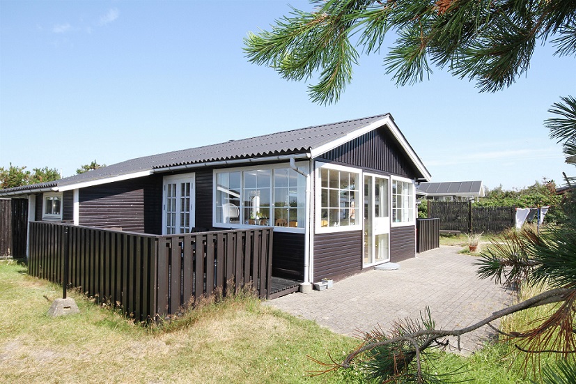 Ferienhaus für 4 Personen in Houvig