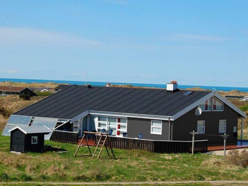 Ferienhaus  mit Pool für 14 Personen